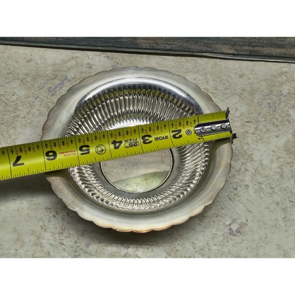 International Silver Company #679 plate dish tanished great for Display - Picture 4 of 4